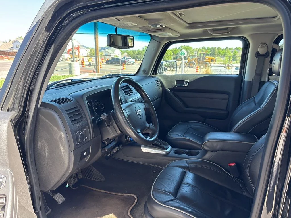 Used 2010 Black Hummer Alpha image 9