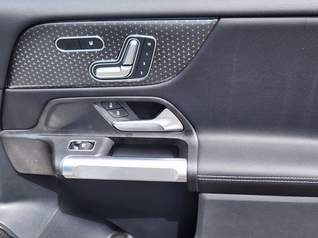 Certified Used 2026 White Mercedes-Benz GLB 250 image 21