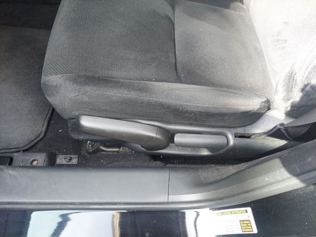 Used 2013 Crystal Black Pearl Honda LX image 11