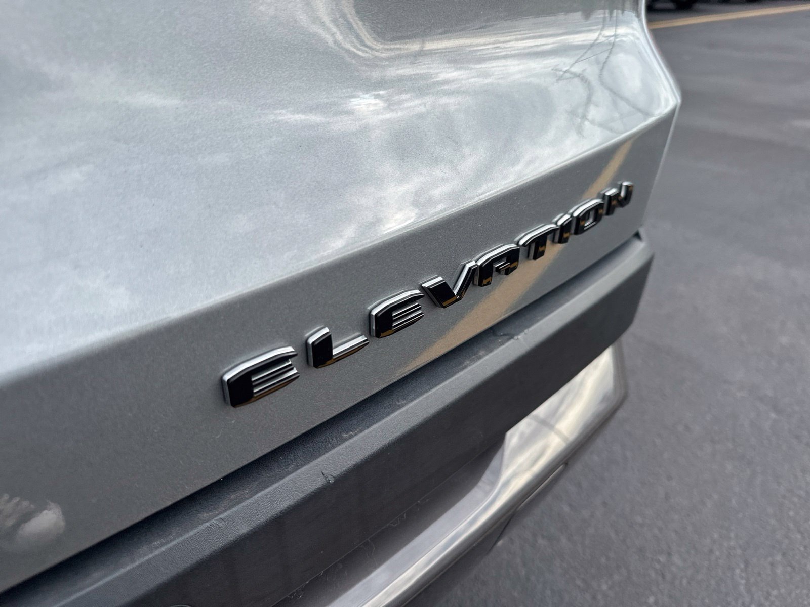 Used 2026 Silver GMC Elevation image 6