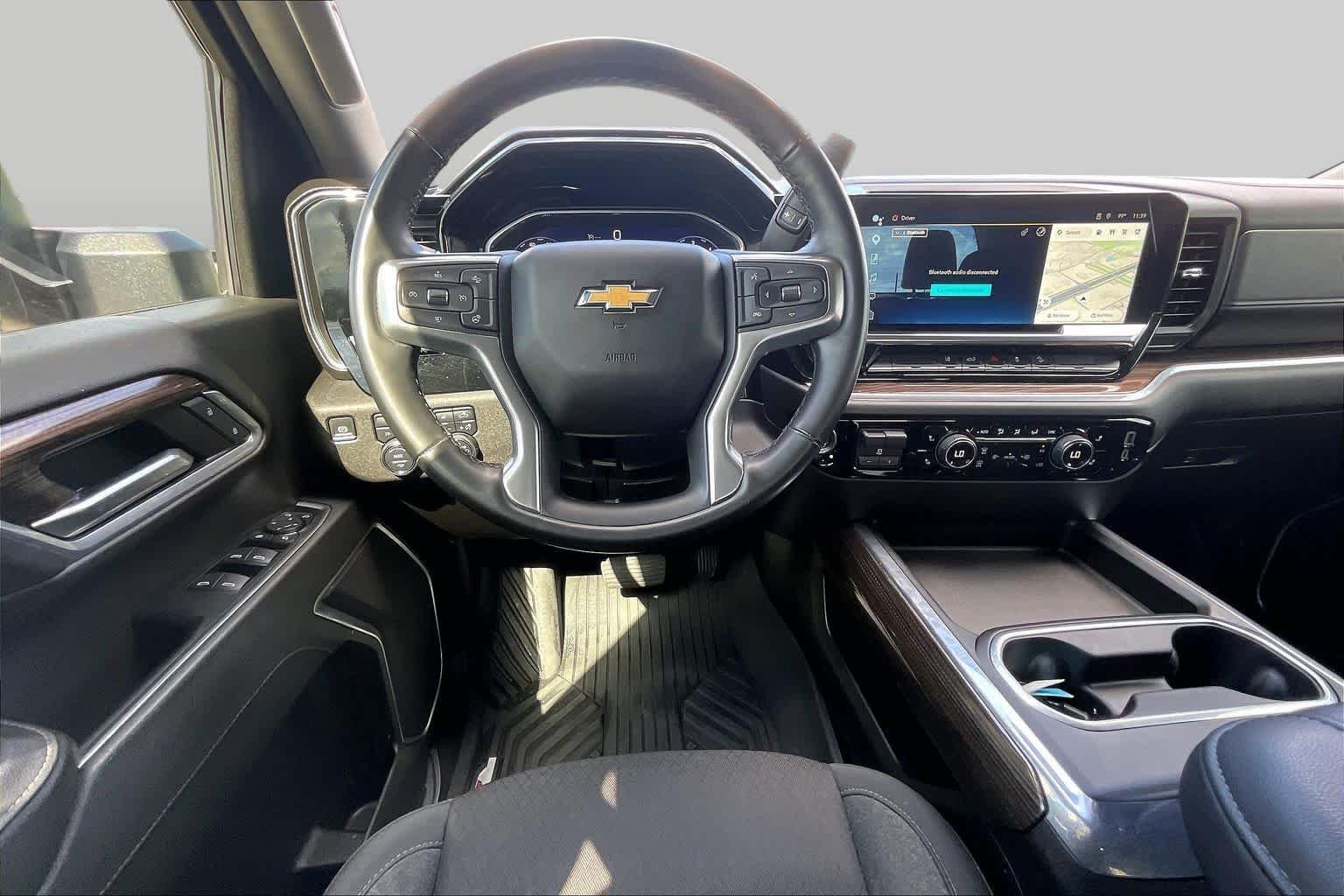 Used 2024 Sterling Gray Metallic Chevrolet LT image 6