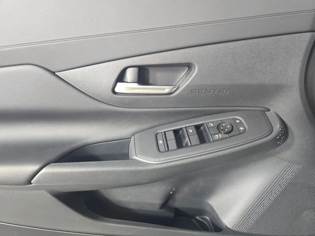 2026 Nissan Sentra SV - Photo 15