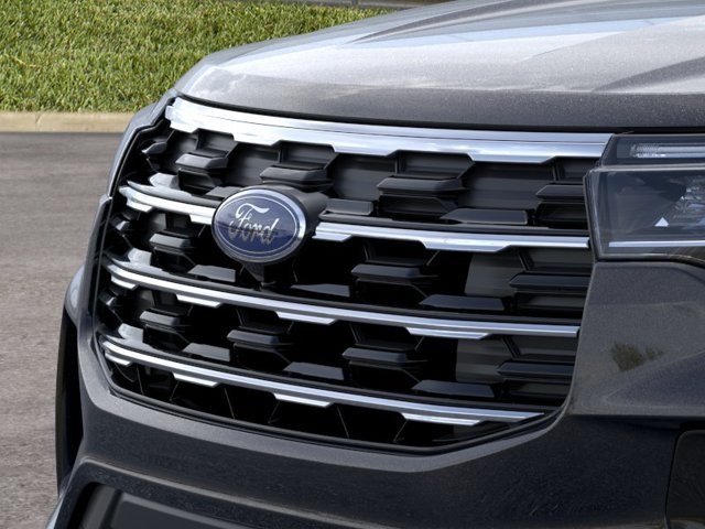 New 2026 Agate Black Metallic Ford Active w/200A Pkg image 40