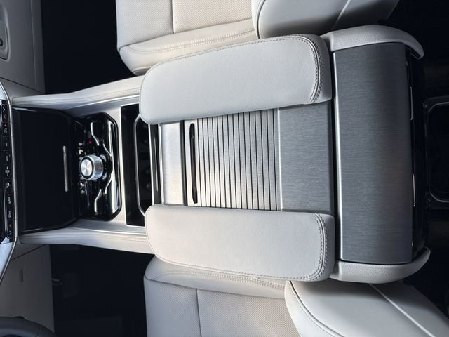 New 2026 White Jeep Limited Reserve image 33