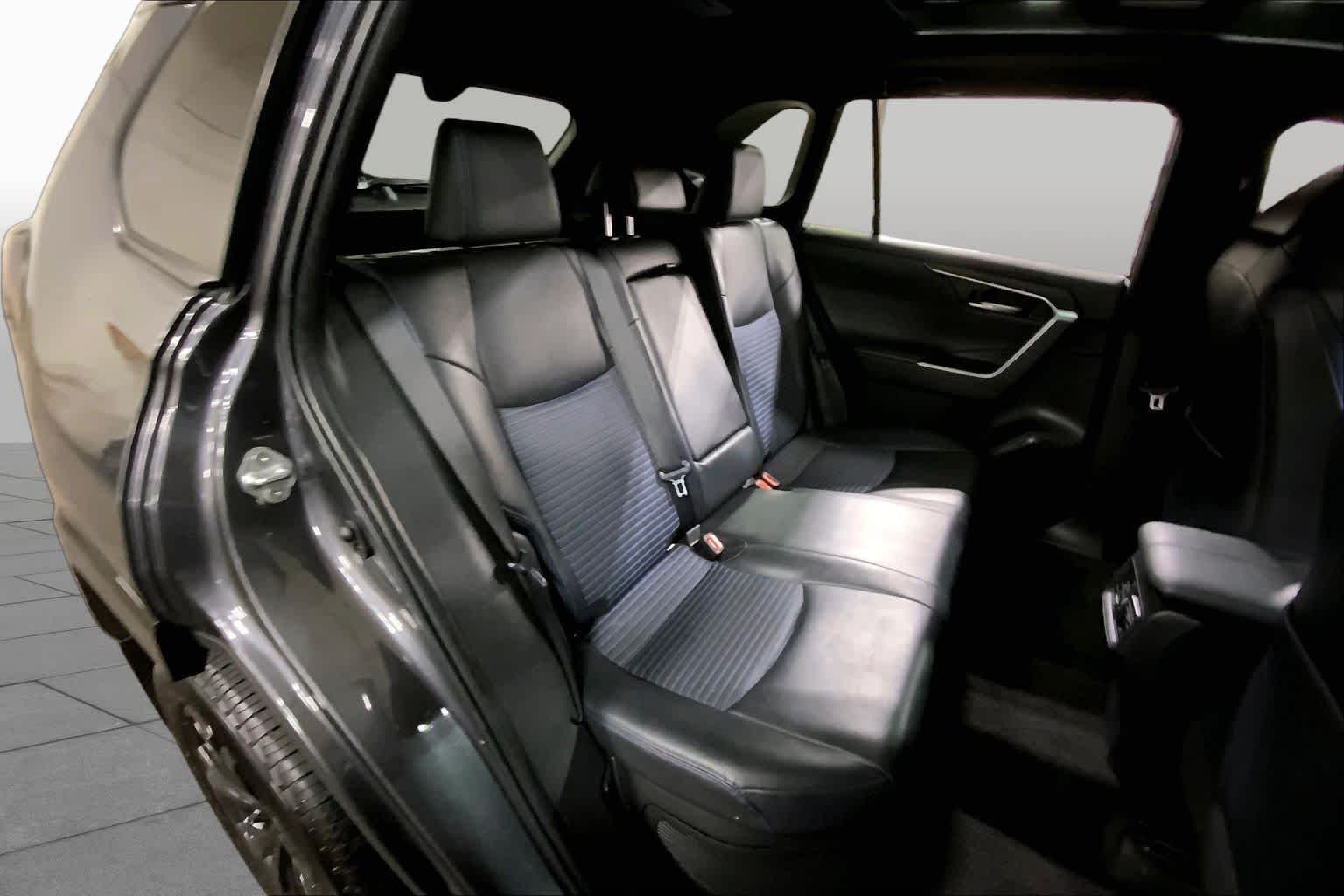 Used 2023 Magnetic Gray Metallic/Midnight Black Metallic Toyota Hybrid XSE image 20