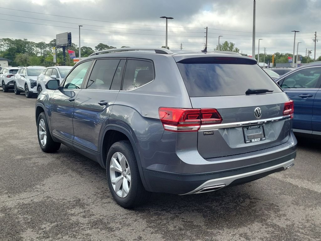 Used 2019 Gray Volkswagen 2.0T S image 4