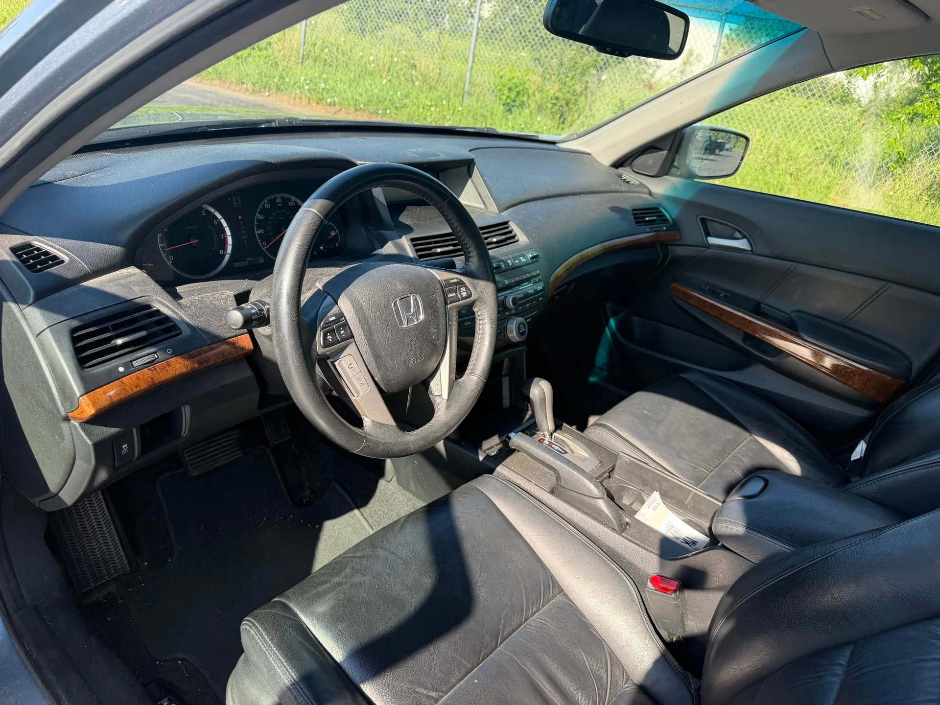 Used 2011  Honda EX-L image 11