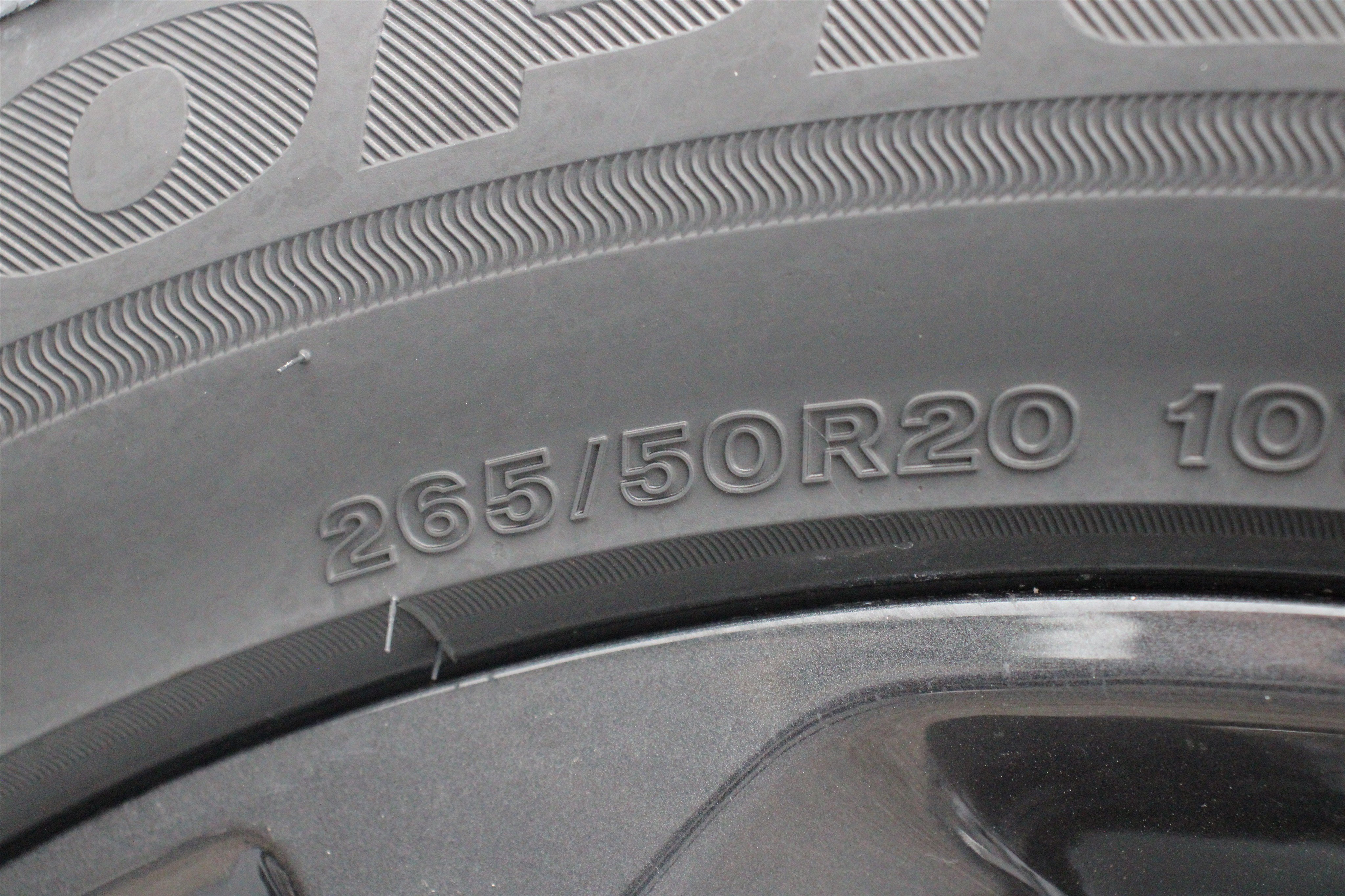 New 2026 Diamond Black Clear-Coat Exterior Paint Dodge GT image 42