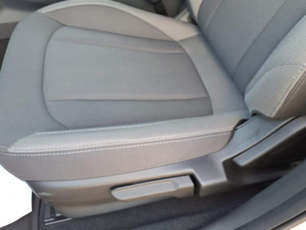 Used 2025 Ice Silver Metallic Subaru Base image 16