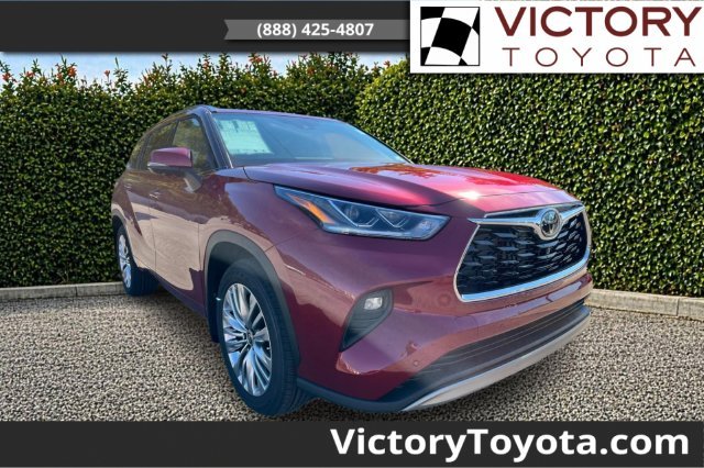 New 2026 Ruby Flare Pearl Toyota Platinum image 1
