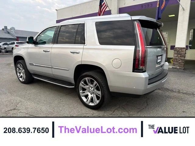 Used 2017 Silver Cadillac Luxury image 6