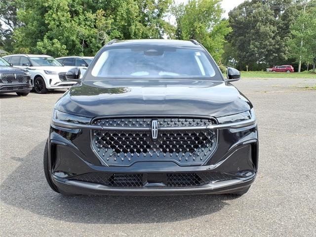 New 2026 Infinite Black Metallic Clearcoat Lincoln Reserve image 8