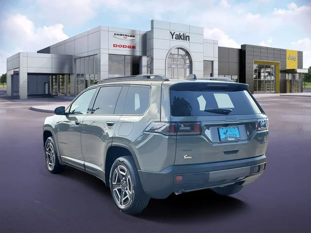New 2026 Sting-Gray Clear-Coat Exterior Paint Jeep Laredo image 3