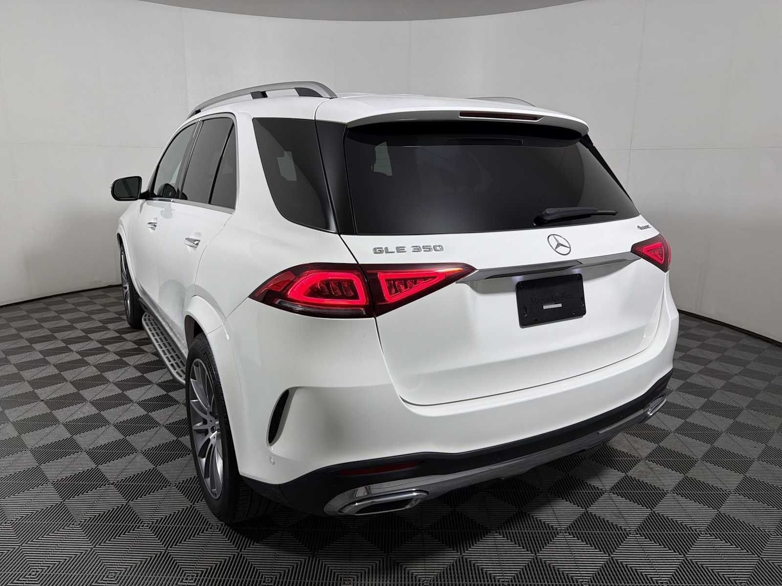 Used 2022 Polar White Mercedes-Benz GLE 350 image 5
