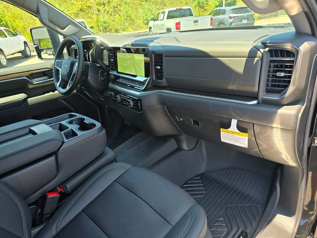 New 2026 Black Chevrolet LT image 28