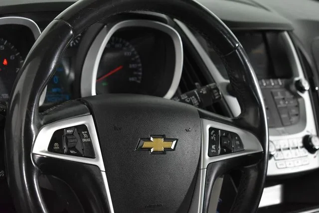 Used 2017 Silver Chevrolet LT image 20