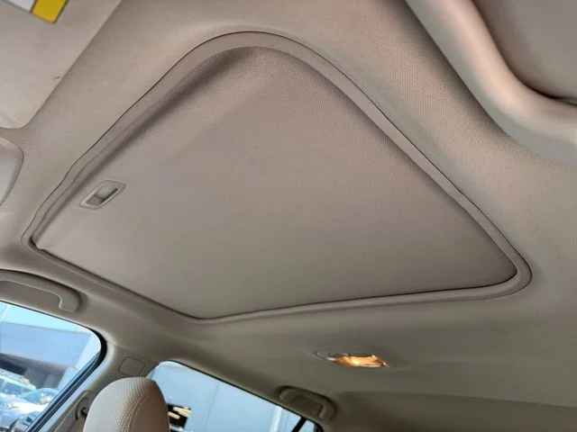 Used 2019 Black Subaru 2.5i Premium image 16