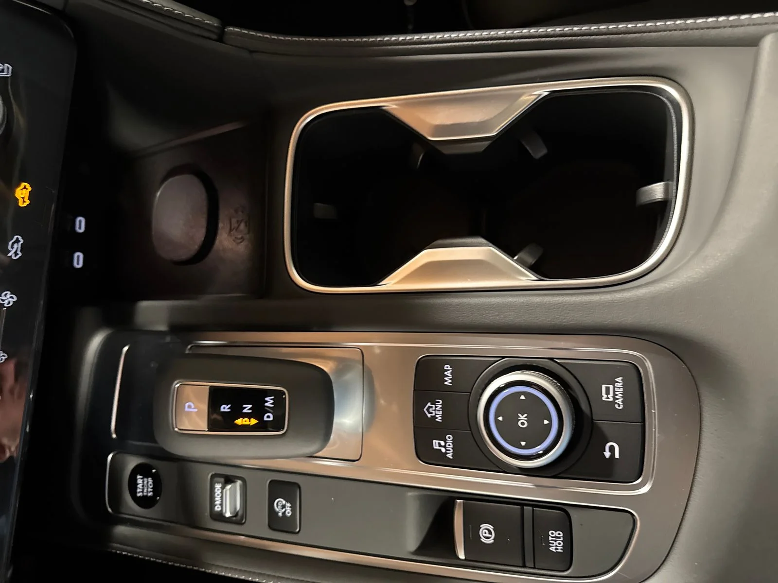 New 2027 GRAPHITE SHADOW INFINITI Luxe AWD image 20