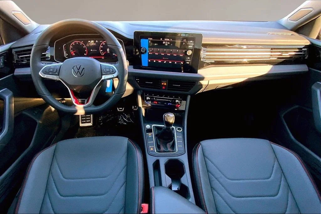 New 2026 Kings Red Metallic Volkswagen 2.0T Autobahn image 5