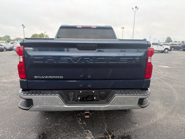 Used 2022 Blue Chevrolet LT image 4