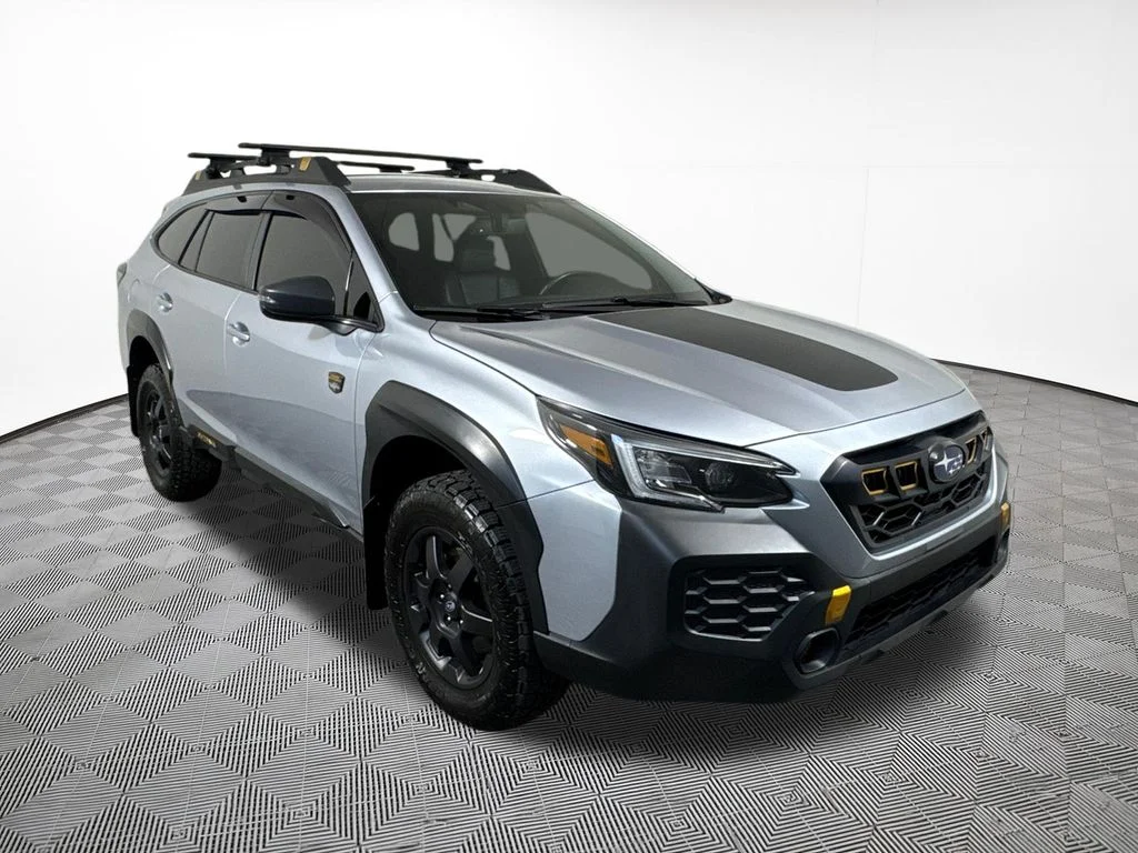 Used 2025 Silver Subaru Wilderness image 4