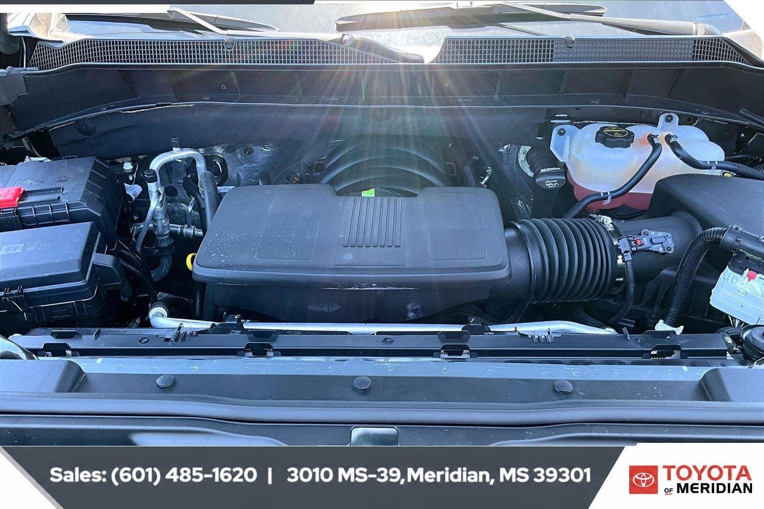 Used 2026 Sterling Gray Metallic Chevrolet LT image 8