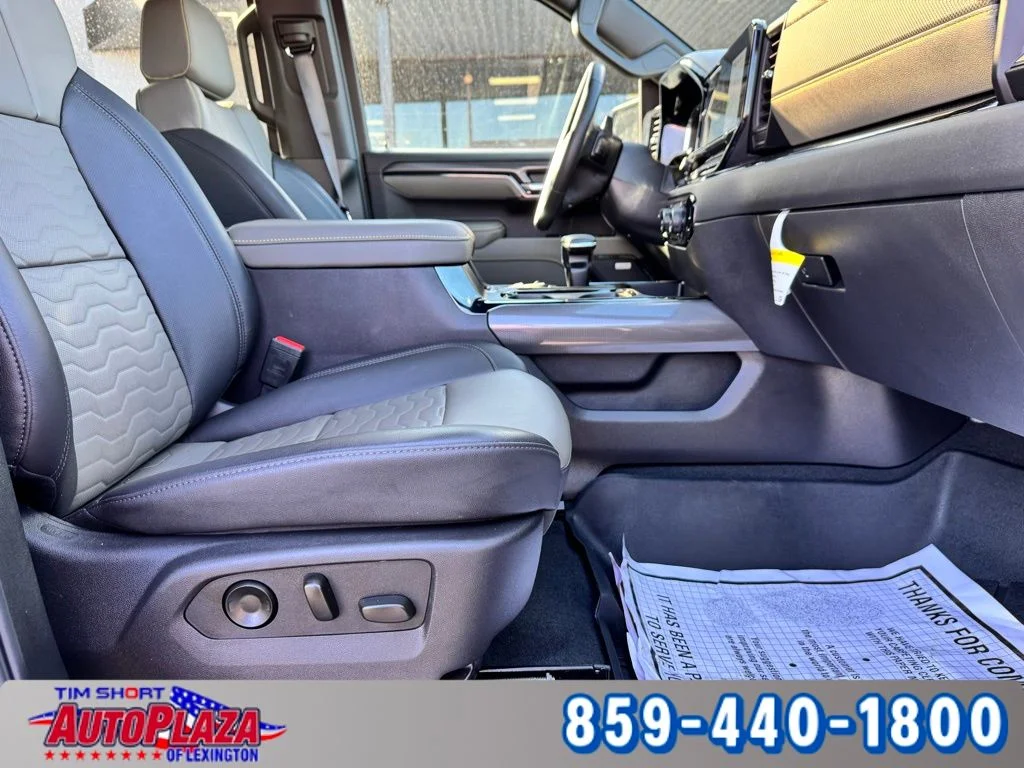 Used 2025 Black Chevrolet ZR2 image 54