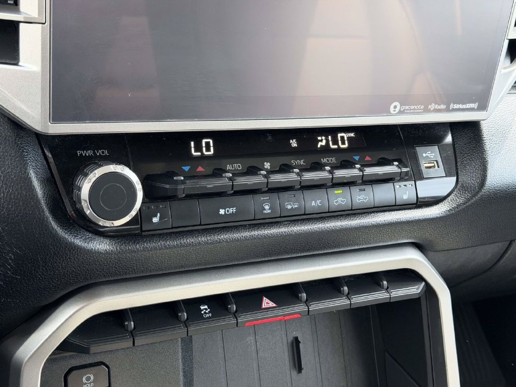 Used 2023  Toyota SR5 image 5