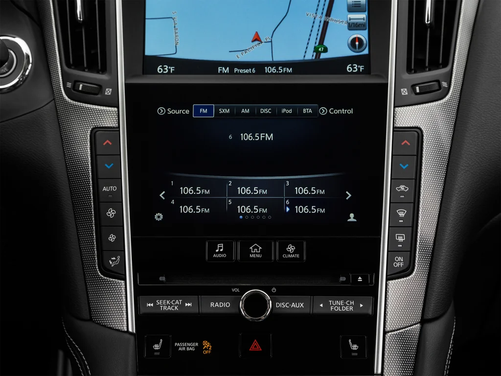 Used 2017 Gray INFINITI Sport image 22