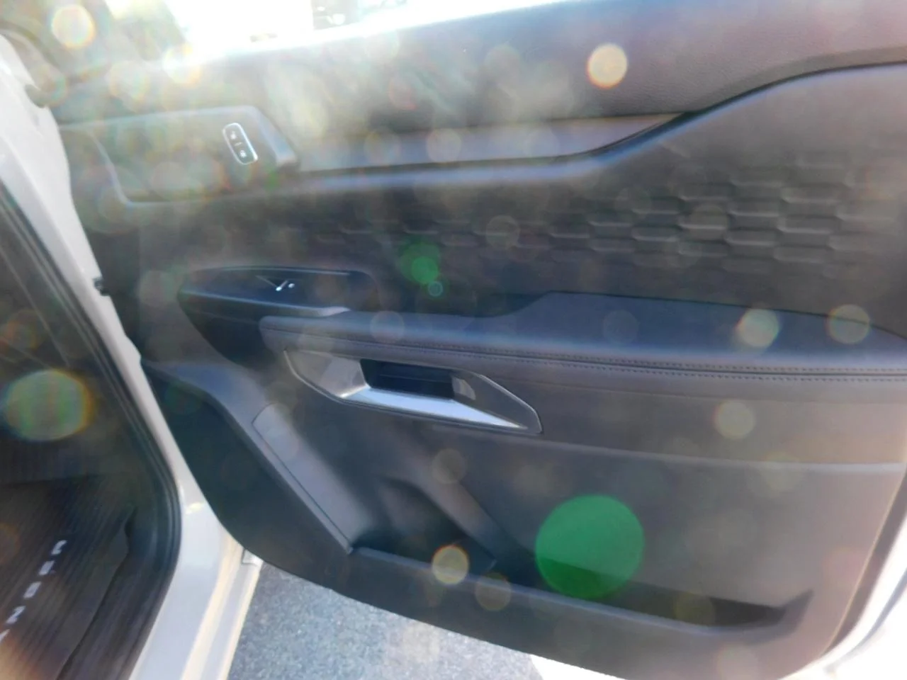 New 2025 Desert Sand Ford XLT image 17