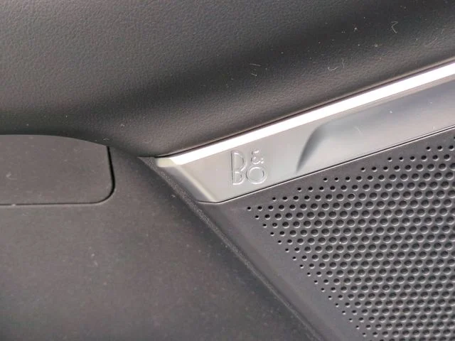 Used 2025 Silver Ford Platinum image 14