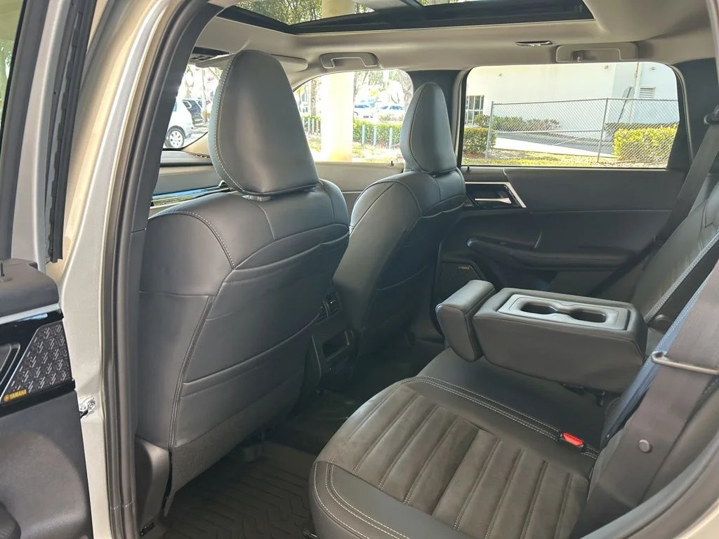 New 2026 Silver Mitsubishi SE 1.5T 2WD image 35