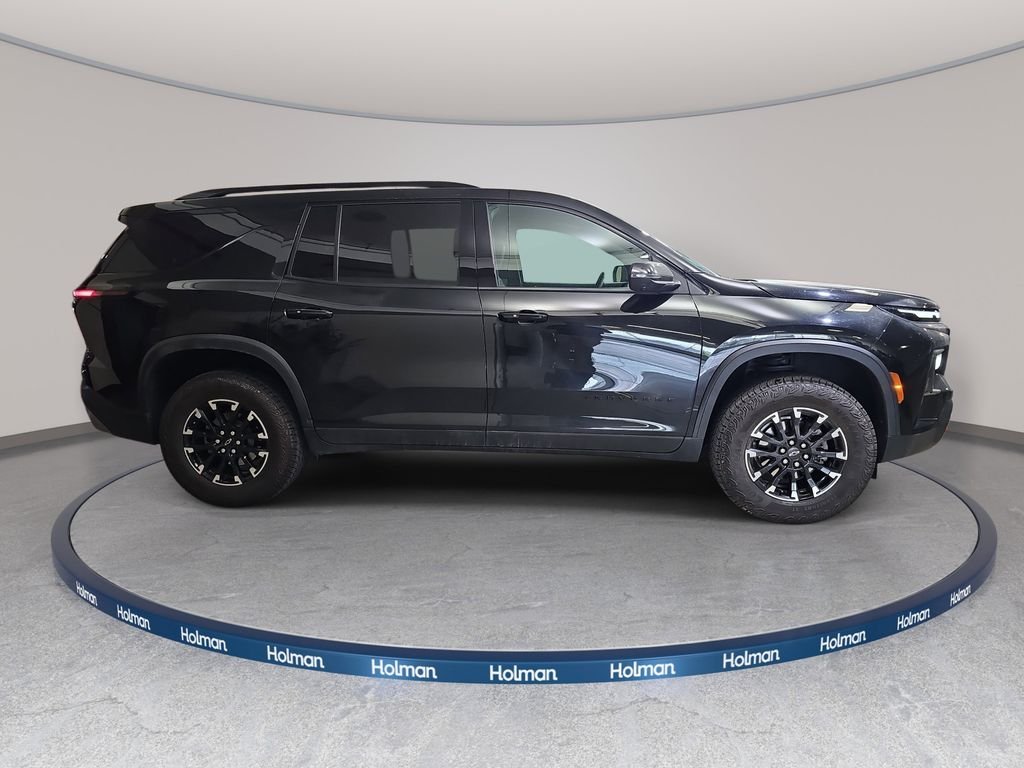 Used 2025 Black Chevrolet Z71 image 5