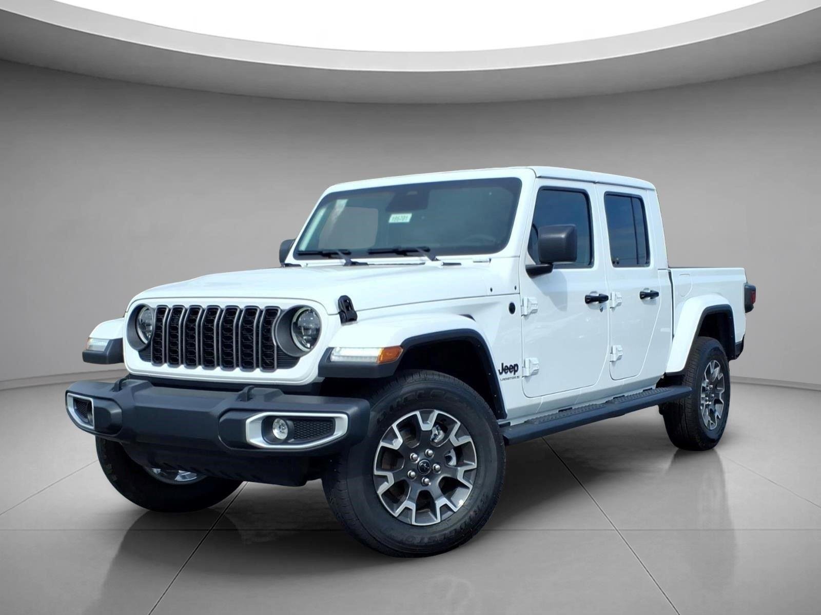 2026 Jeep Gladiator Sahara Auto's photo