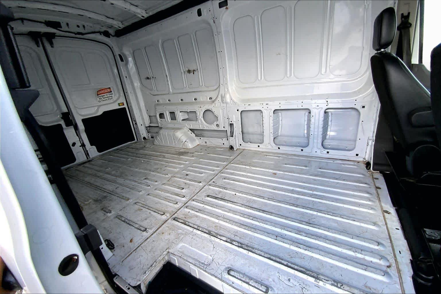 Used 2024 Oxford White Ford  image 19