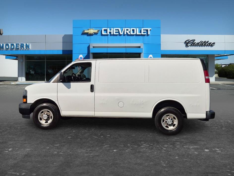 Used 2019 Summit White Chevrolet Work Van image 2
