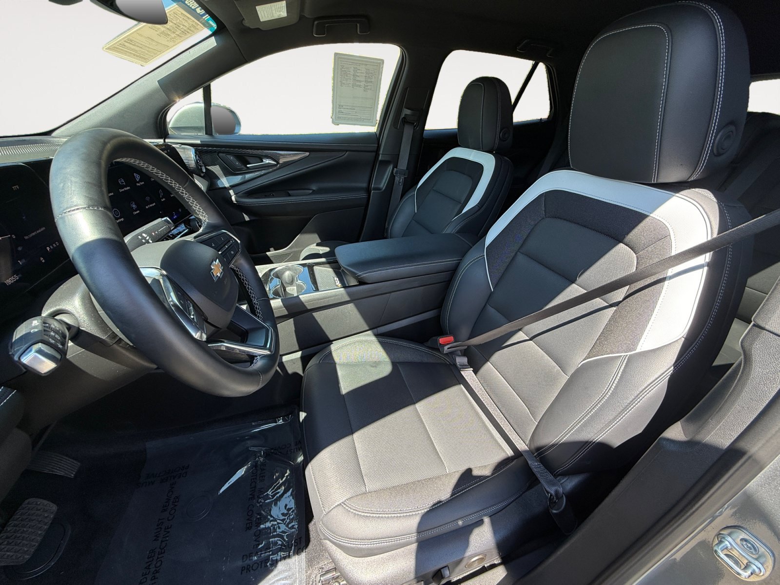 Used 2024 Sterling Gray Metallic Chevrolet LT image 10