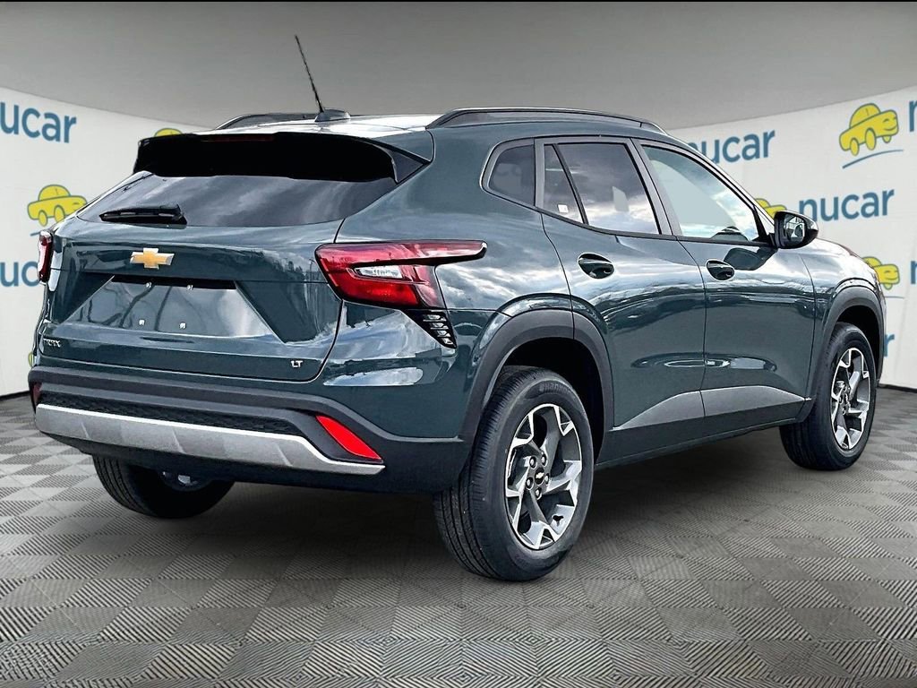 2026 Chevrolet Trax LT - Photo 7
