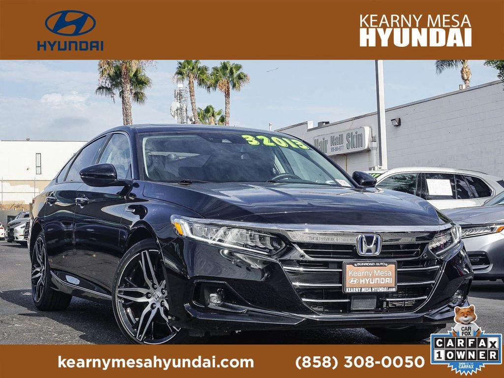 Used 2022  Honda Touring image 1