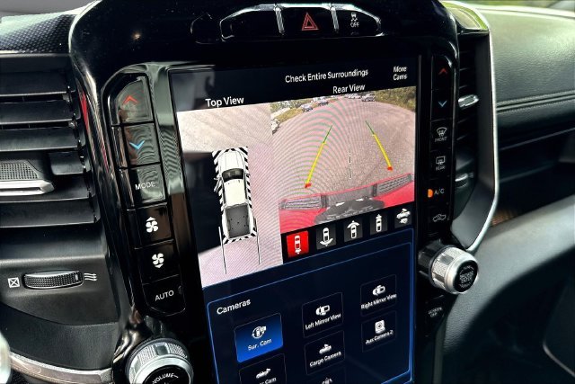 Used 2022 Red Ram Laramie image 17