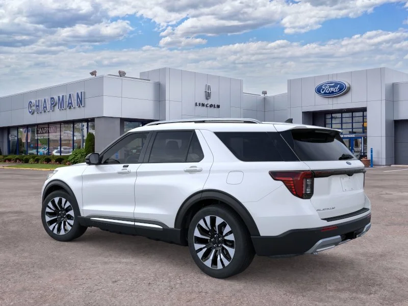 New 2026 Star White Metallic Tri-Coat Ford Platinum™ image 4