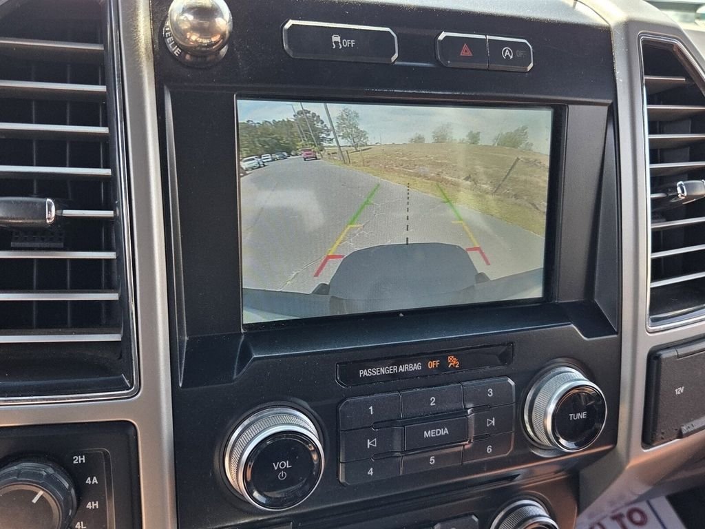 Used 2018 White Ford King Ranch image 21