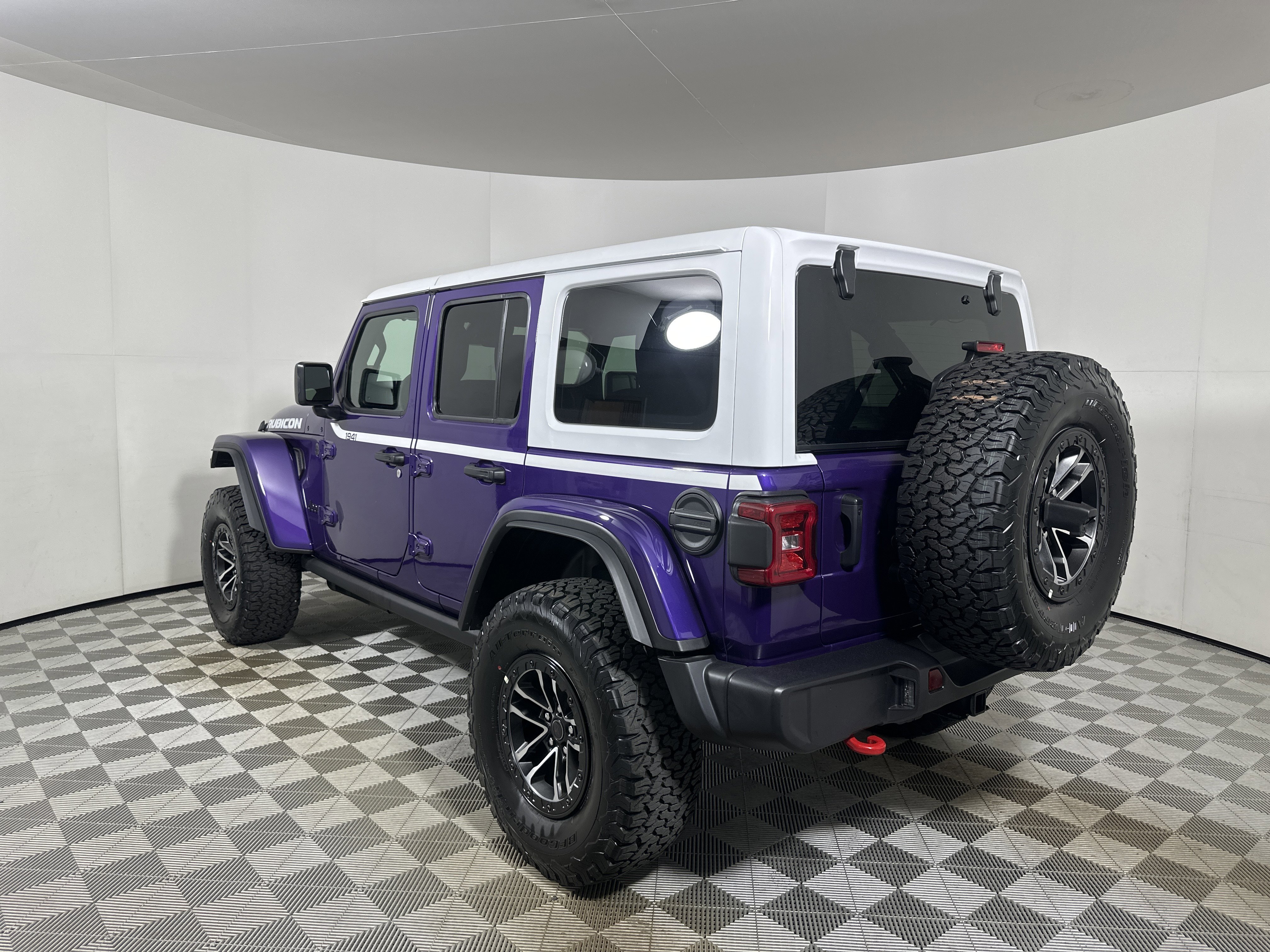 New 2026 Reign Jeep Rubicon image 5