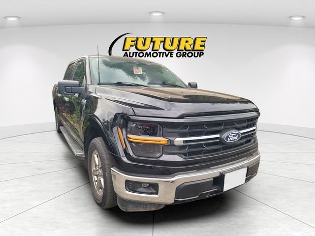 Used 2025 Black Ford XLT image 1