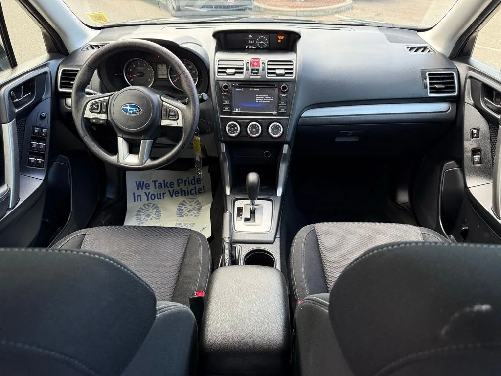 Used 2018 Black Subaru 2.5i image 24