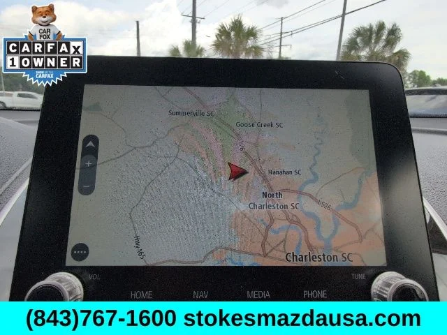 Used 2025 Silver Mitsubishi SE image 2