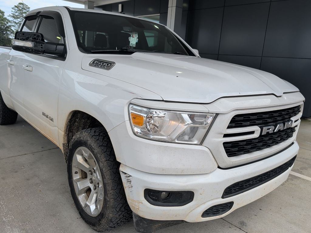 Used 2022 White Ram Big Horn/Lone Star image 3
