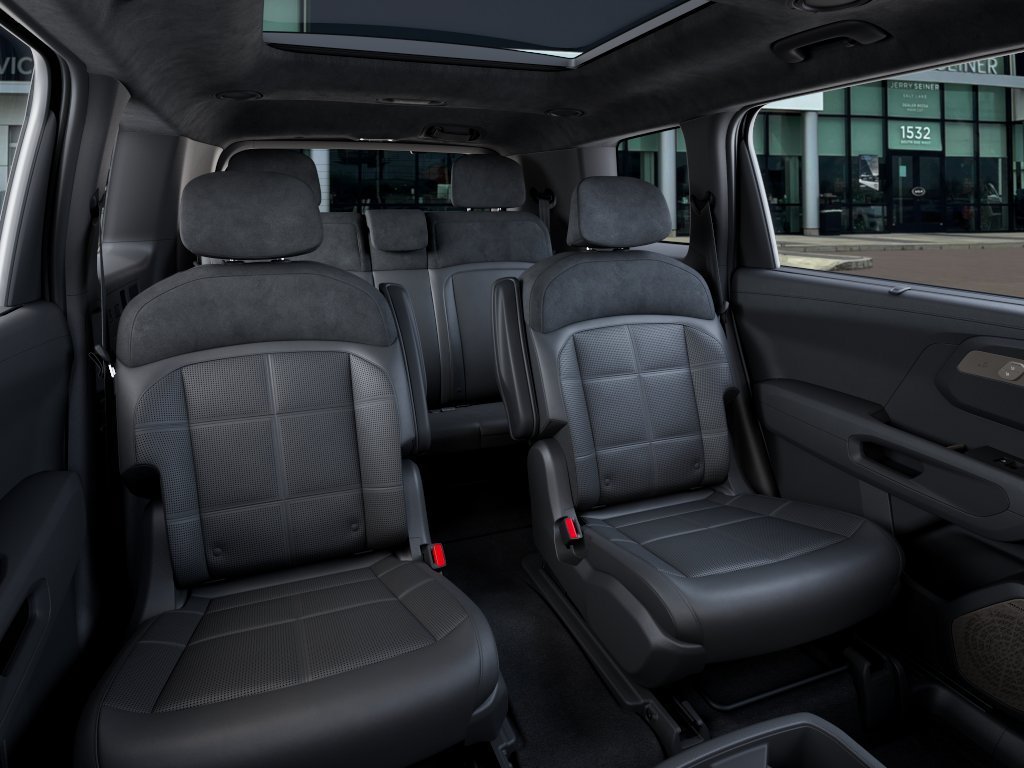 New 2027 Panthera Metal Kia SX-Prestige image 16