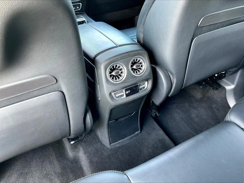 Used 2021 Obsidian Black Metallic Mercedes-Benz G 550 image 10