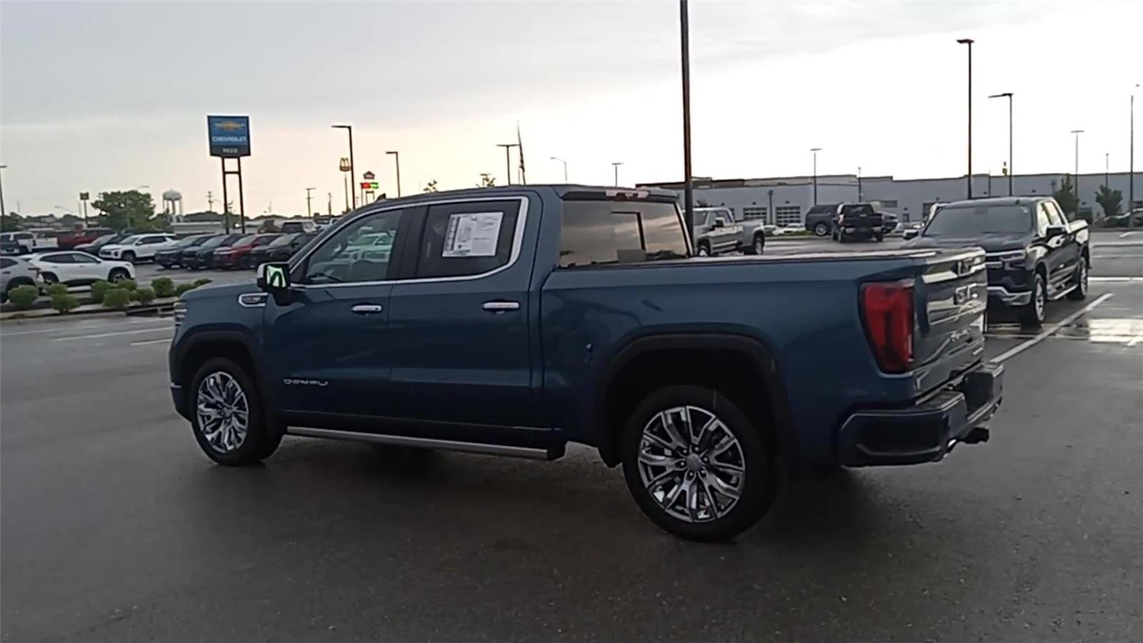 2025 GMC Sierra 1500 Denali - Photo 6